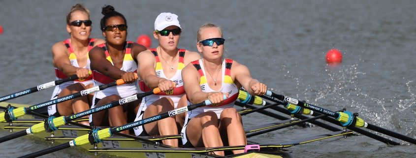 WM 2018: Vorlaufsieg im W4x mit Frieda Hämmerling (r). Foto: Detlev Seyb, meinrudernbild.de